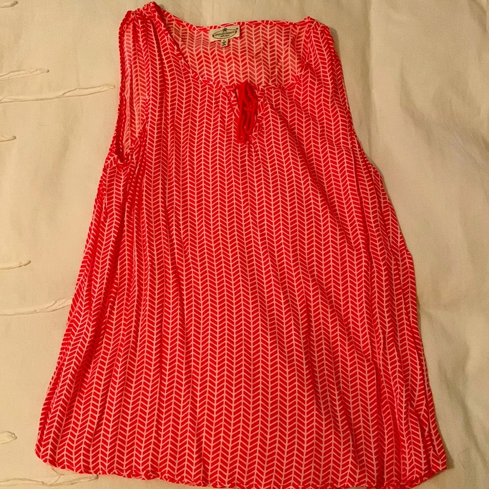 Pair with white pants!